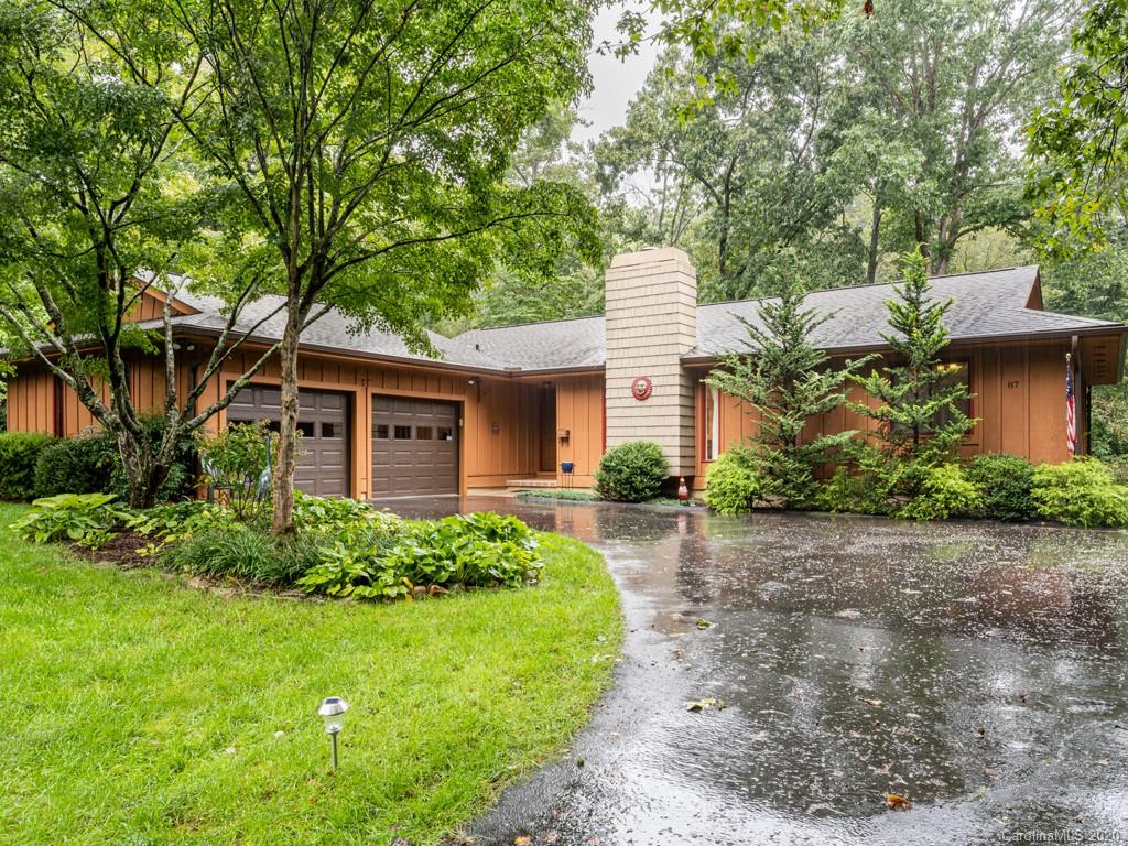 87 S Black Oak Drive Asheville NC 28804