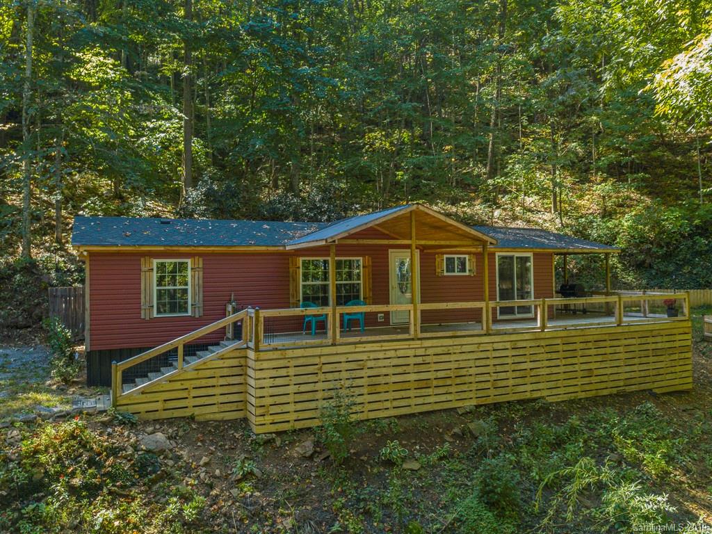 1110 Chambers Cove Road Canton NC 28716