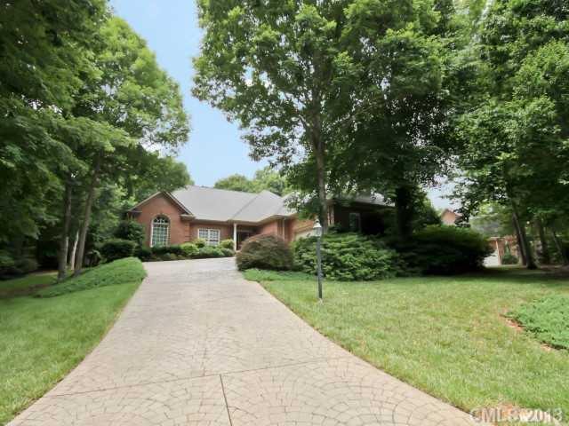 215 Pebble Stone Lane Matthews NC 28104
