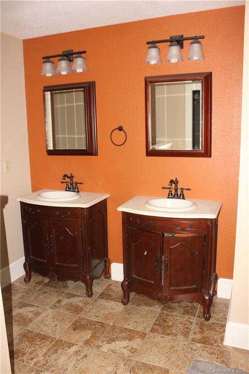 275 Belleview Road Waynesville NC 28786