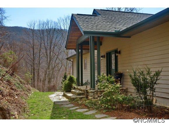 42 Ridgehaven Drive Asheville NC 28804
