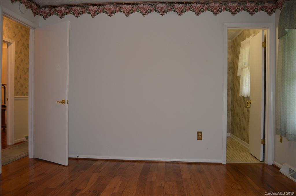 15 Glen Meadows Road Arden NC 28704