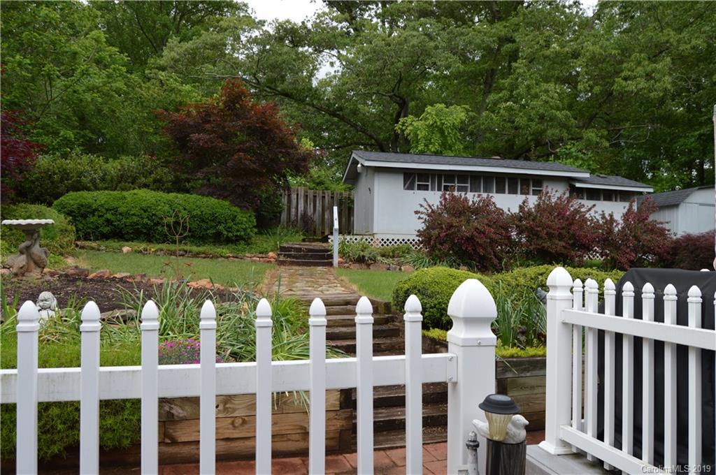 15 Glen Meadows Road Arden NC 28704