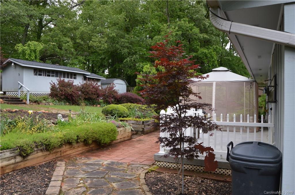 15 Glen Meadows Road Arden NC 28704