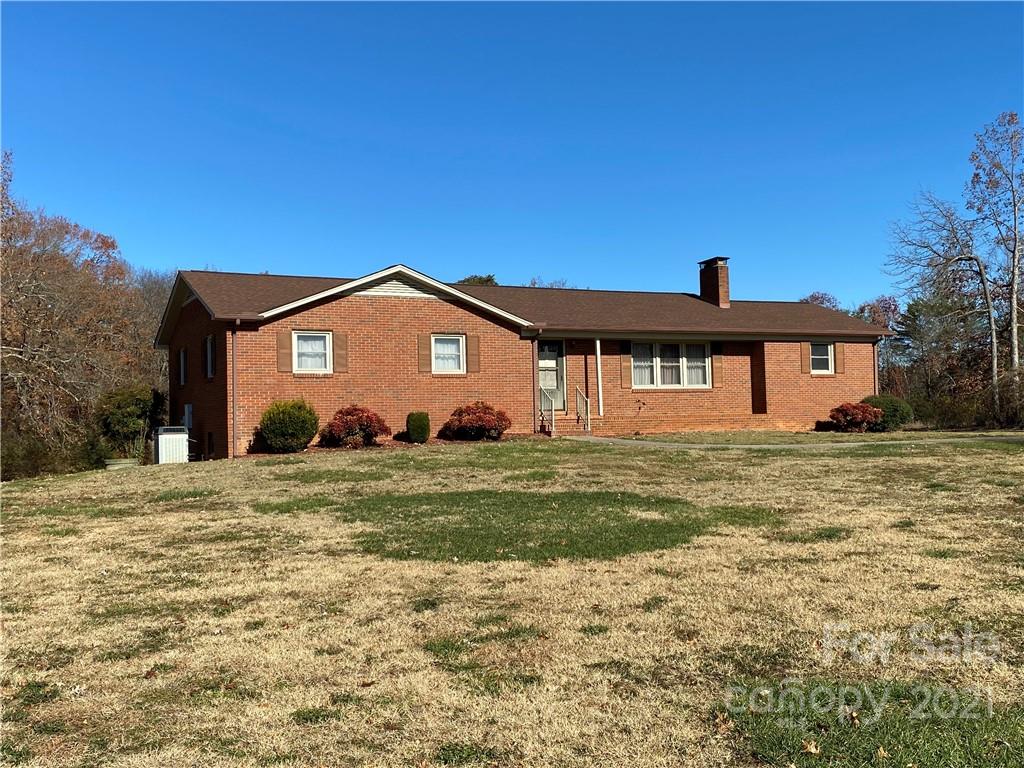 1960 Campbell Road Newton NC 28658
