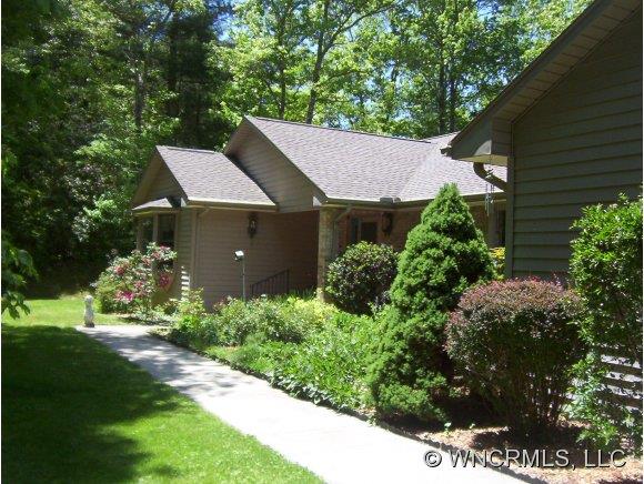 331 Thunder Road Brevard NC 28712