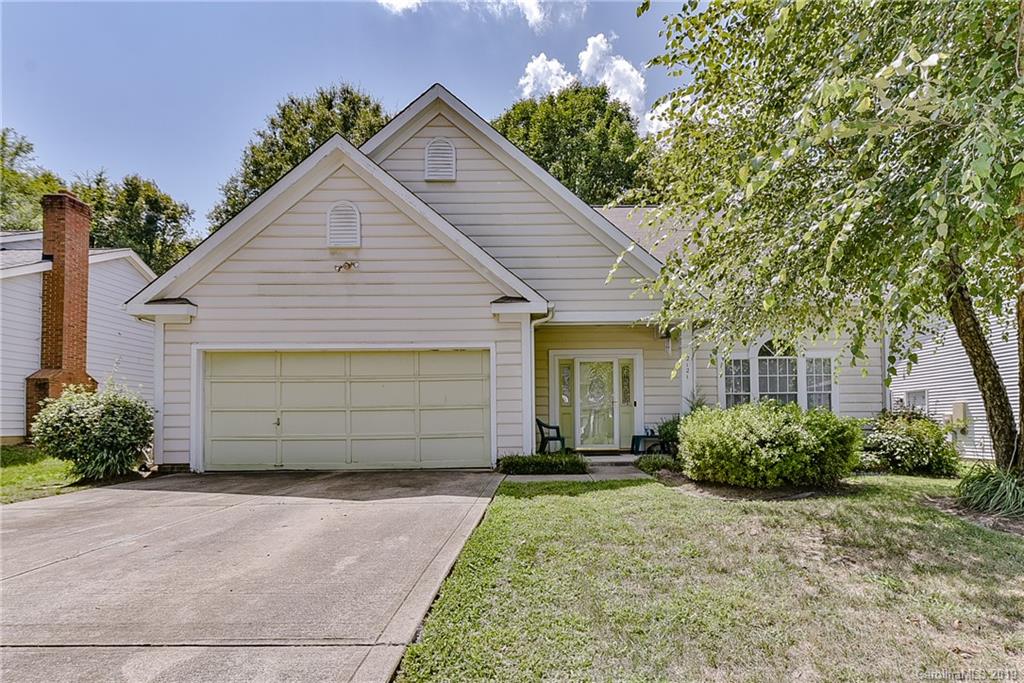 2121 David Earl Drive Charlotte NC 28213