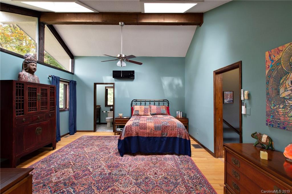 10 Timbersong Drive Weaverville NC 28787
