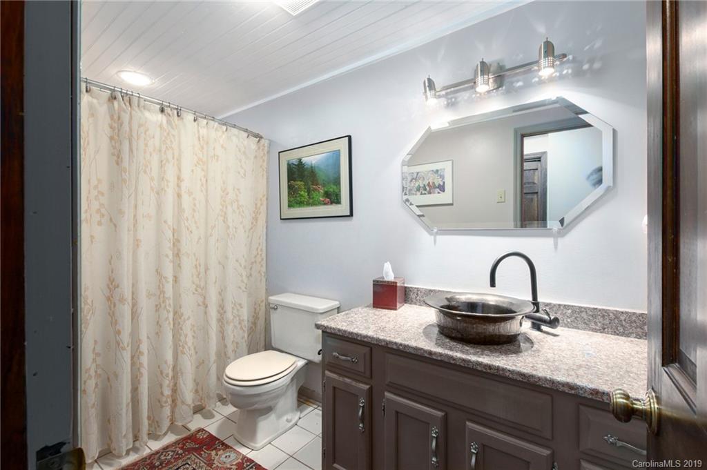 10 Timbersong Drive Weaverville NC 28787