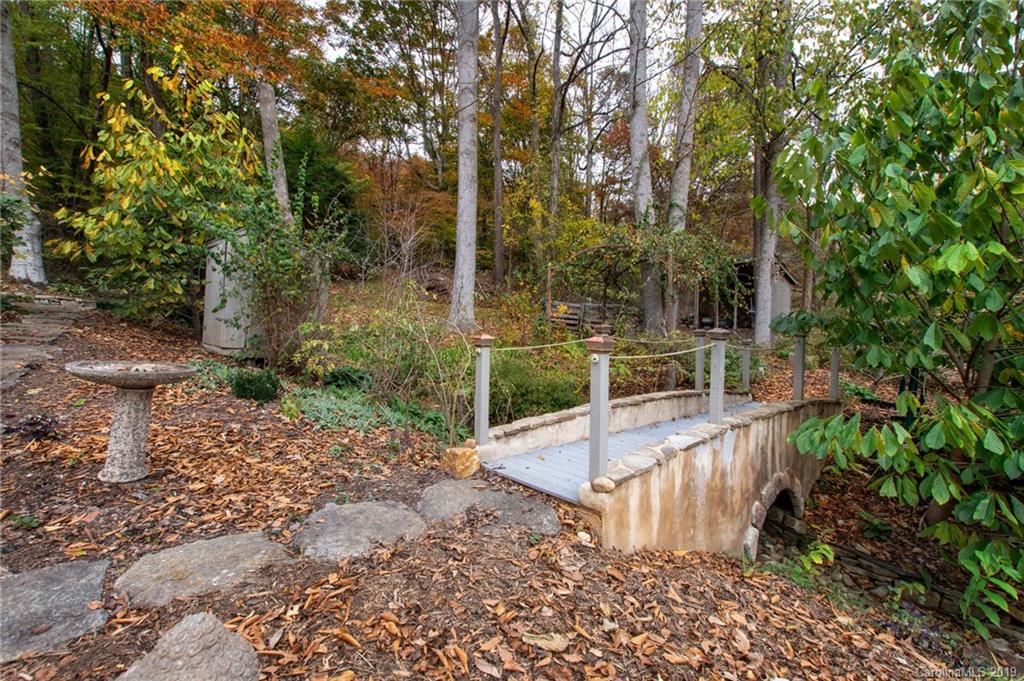 10 Timbersong Drive Weaverville NC 28787