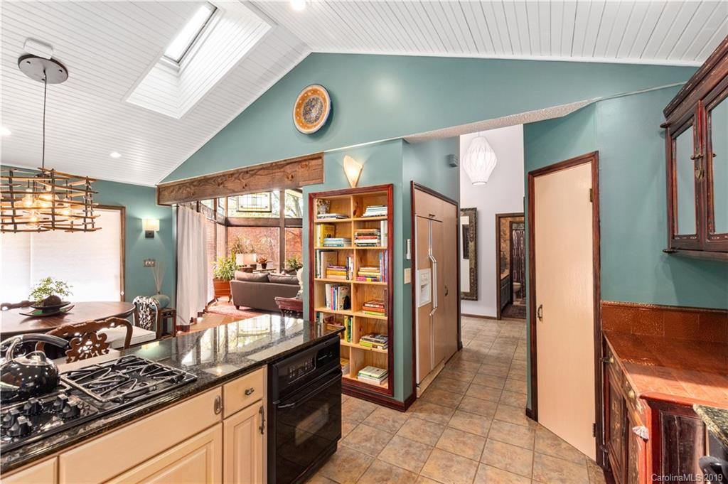 10 Timbersong Drive Weaverville NC 28787