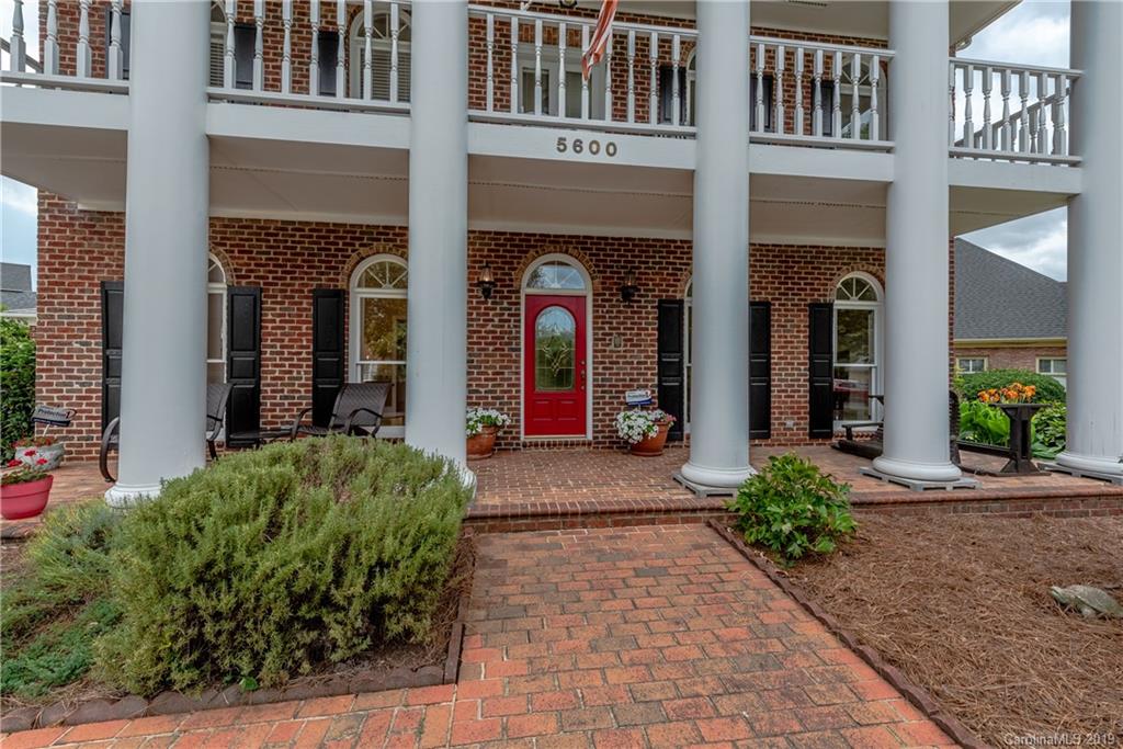 5600 Sunstar Court Charlotte NC 28226