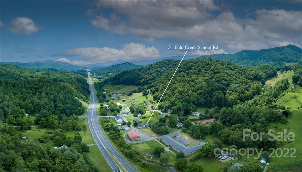 51 Bald Creek School Road Burnsville NC 28714
