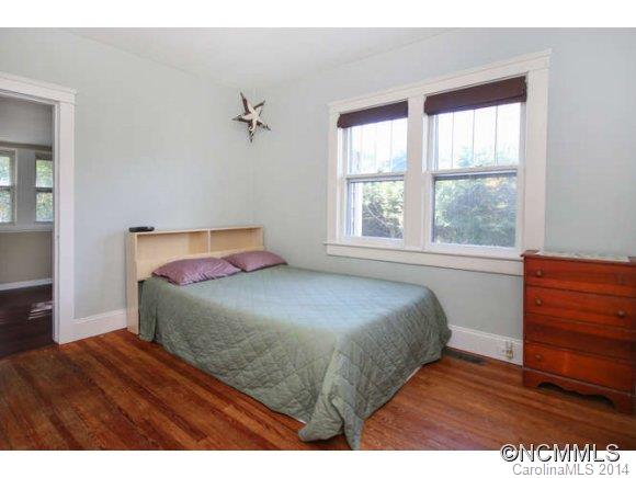 5 Temple Avenue Asheville NC 28804