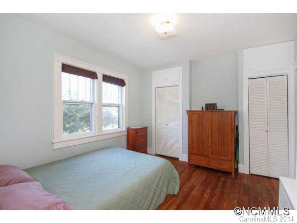 5 Temple Avenue Asheville NC 28804