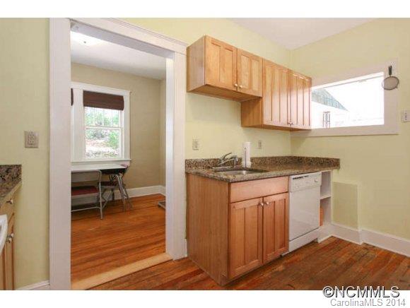 5 Temple Avenue Asheville NC 28804