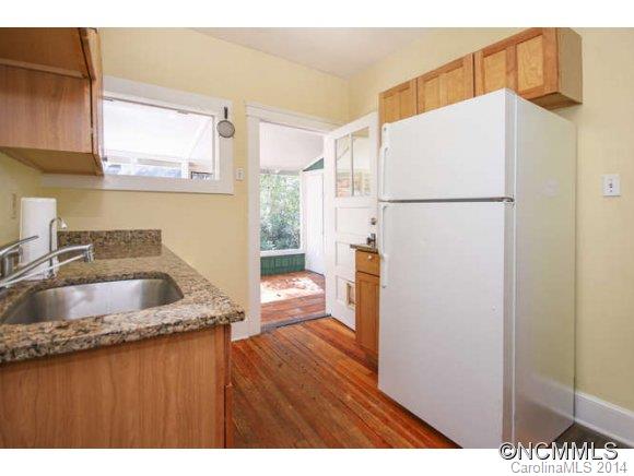 5 Temple Avenue Asheville NC 28804