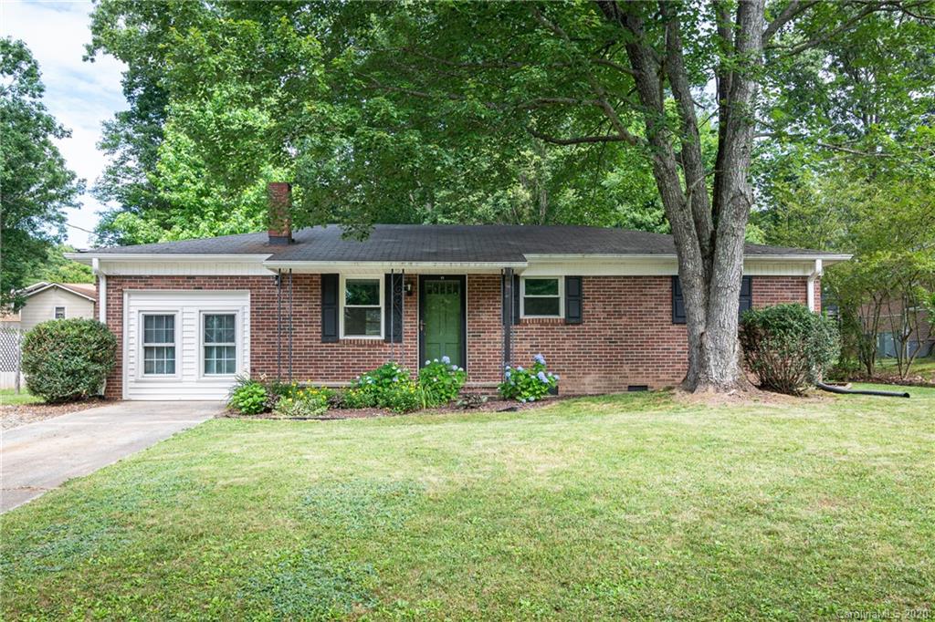 12 Woodhaven Drive Arden NC 28704