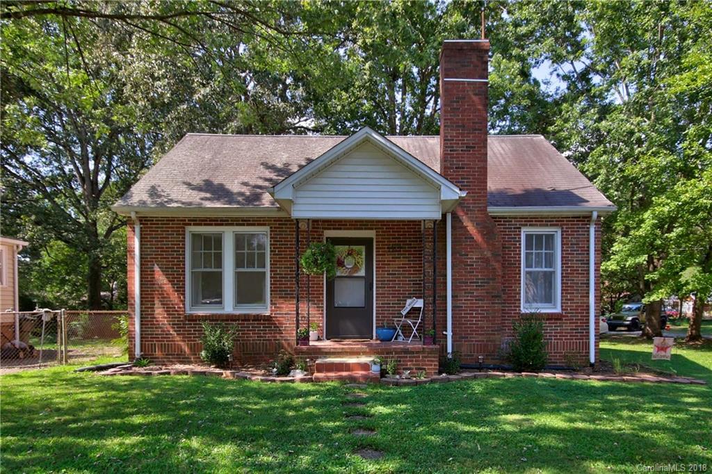 1217 11th Street Ne Hickory NC 28601