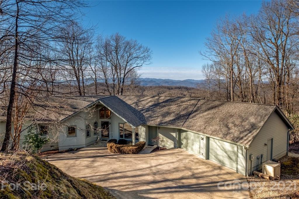 360 Cheestoonaya Way Brevard NC 28712