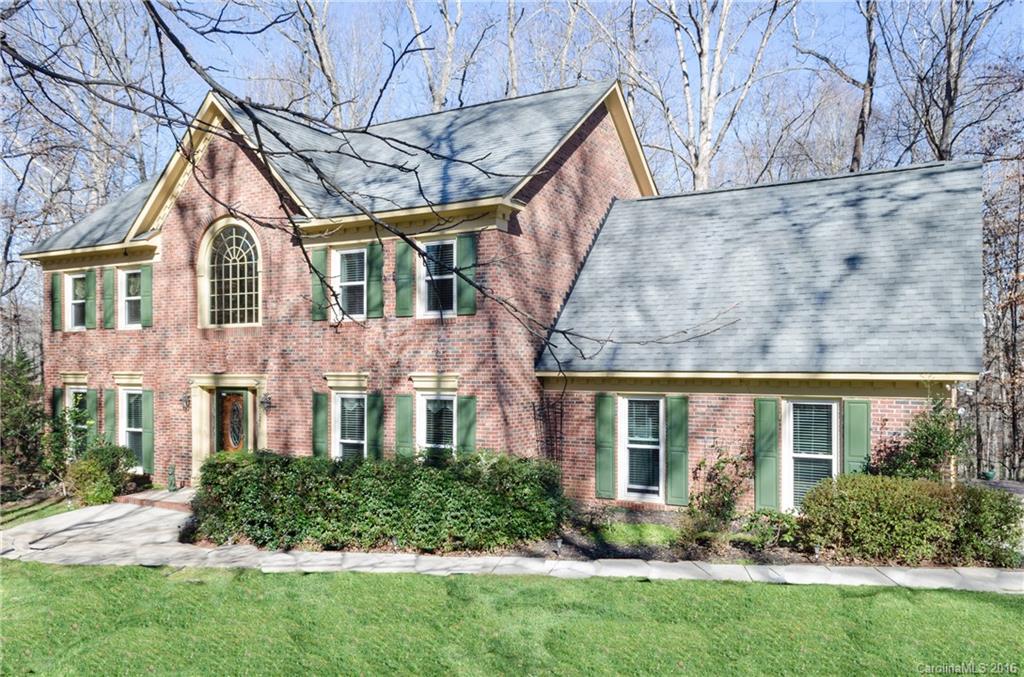 5026 Spicebush Court Charlotte NC 28215