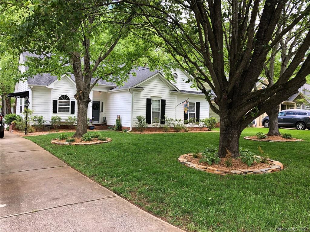 6912 Daerwood Place Charlotte NC 28215