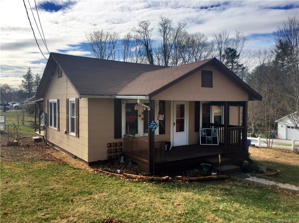 16 Huffman Road Asheville NC 28806