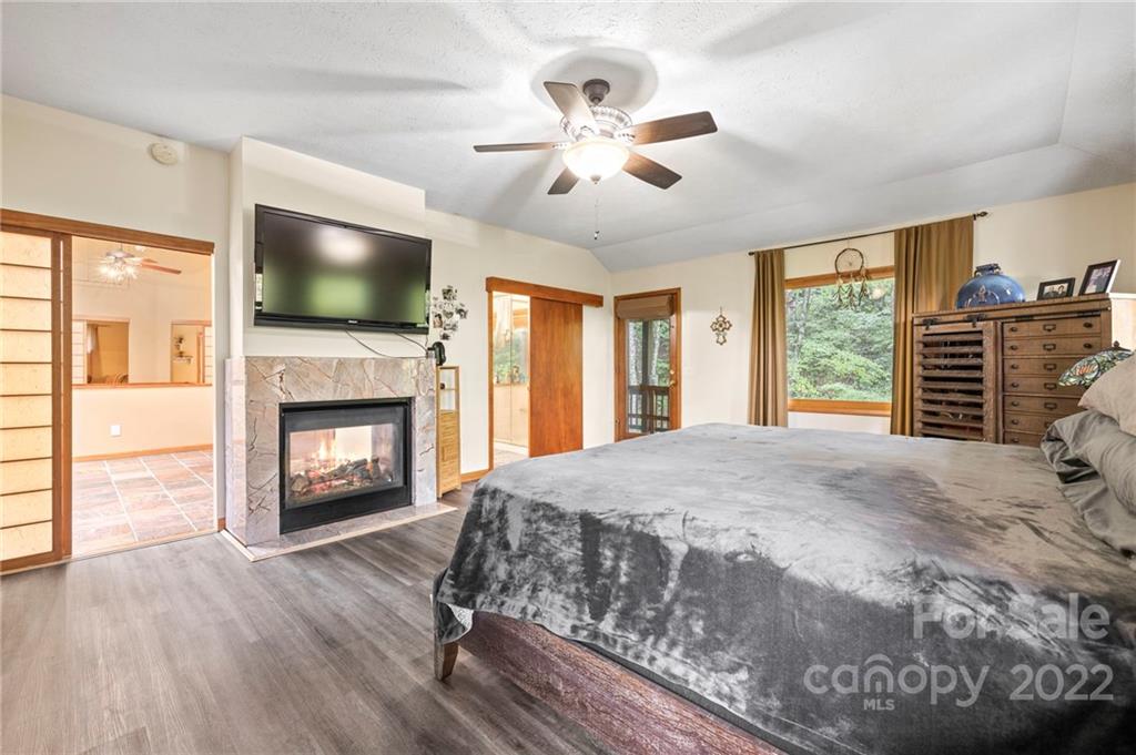 450 Brannon Forest Drive Waynesville NC 28785