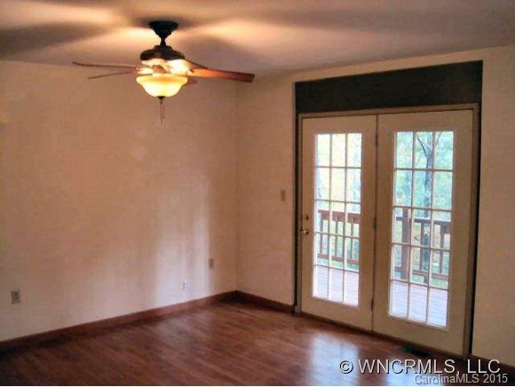 24 Beckett Drive Mills River NC 28759