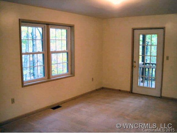 24 Beckett Drive Mills River NC 28759