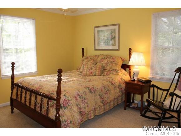 15 Jonway Court Candler NC 28715