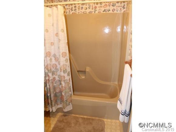 15 Jonway Court Candler NC 28715