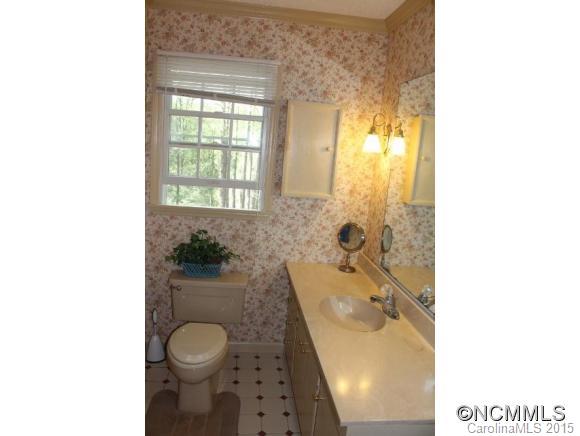 15 Jonway Court Candler NC 28715