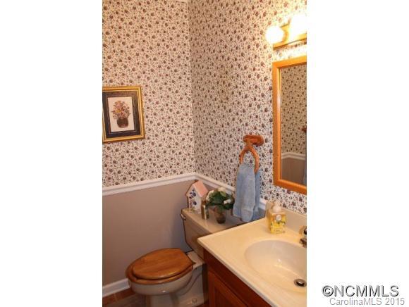 15 Jonway Court Candler NC 28715