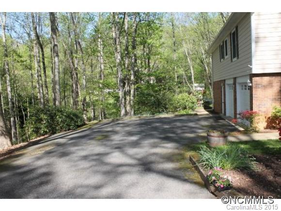 15 Jonway Court Candler NC 28715