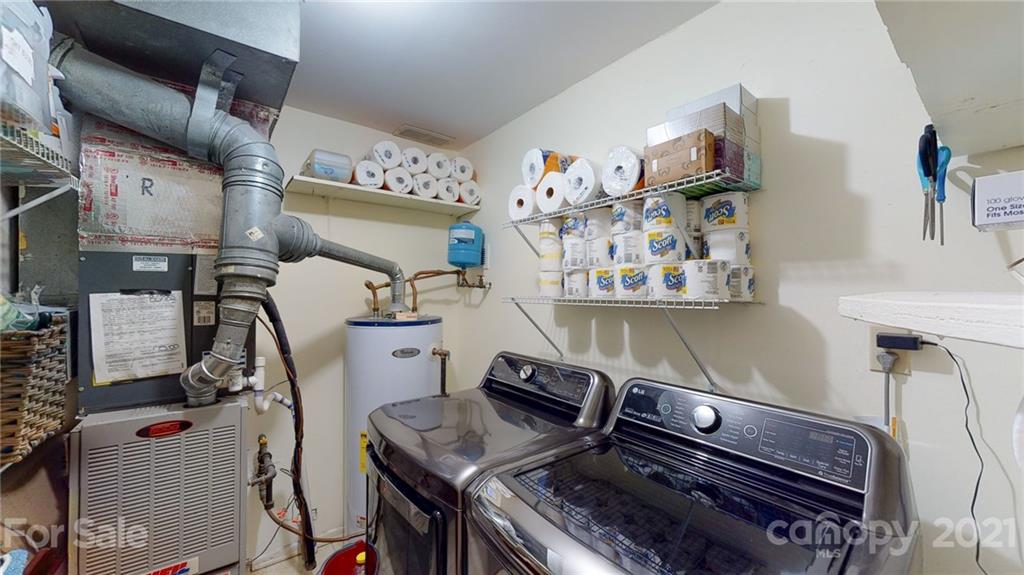 6 Crandon Court Asheville NC 28804