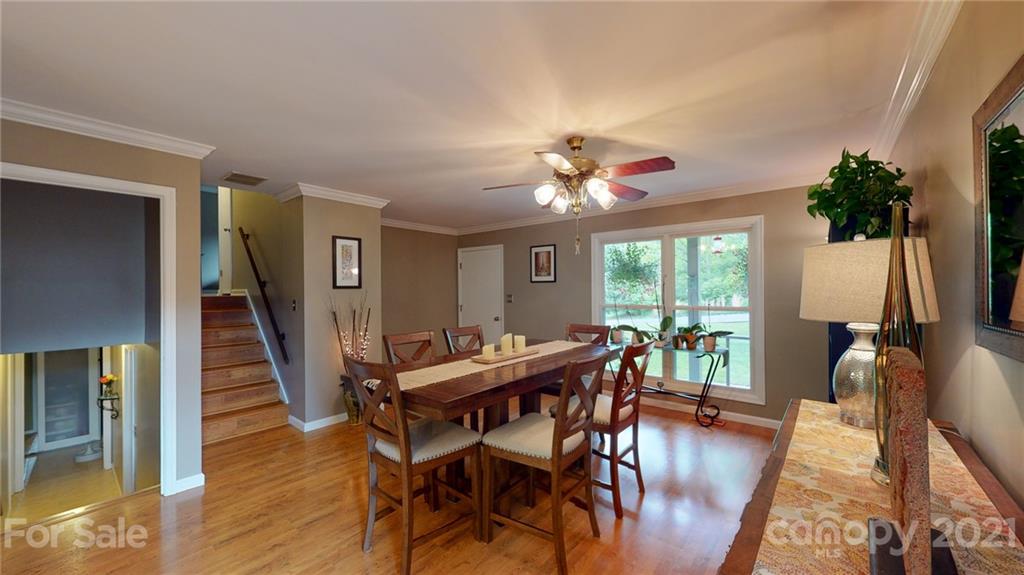 6 Crandon Court Asheville NC 28804