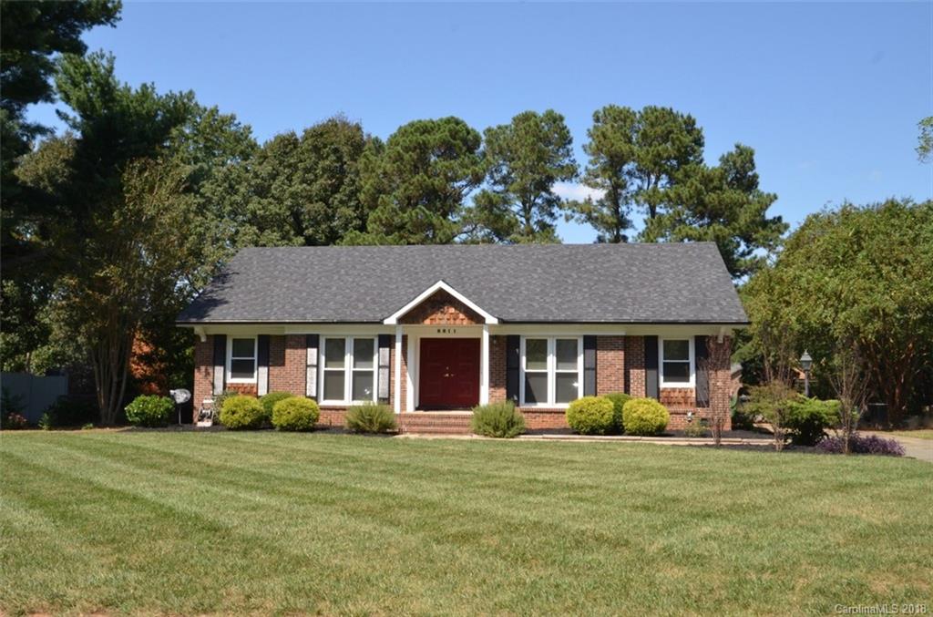 8811 Touchstone Lane Charlotte NC 28227