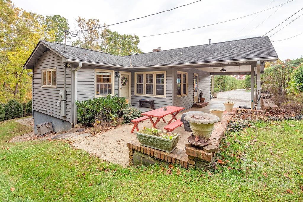 45/47 Brown Road Asheville NC 28806