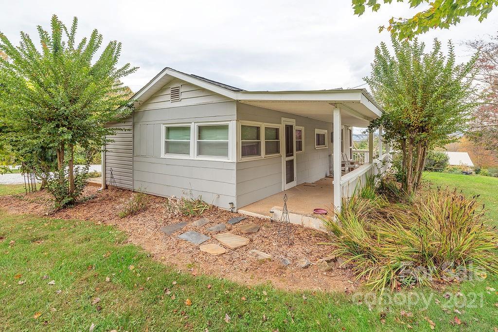 45/47 Brown Road Asheville NC 28806