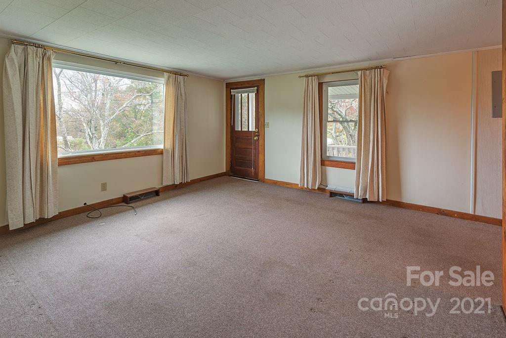 45/47 Brown Road Asheville NC 28806