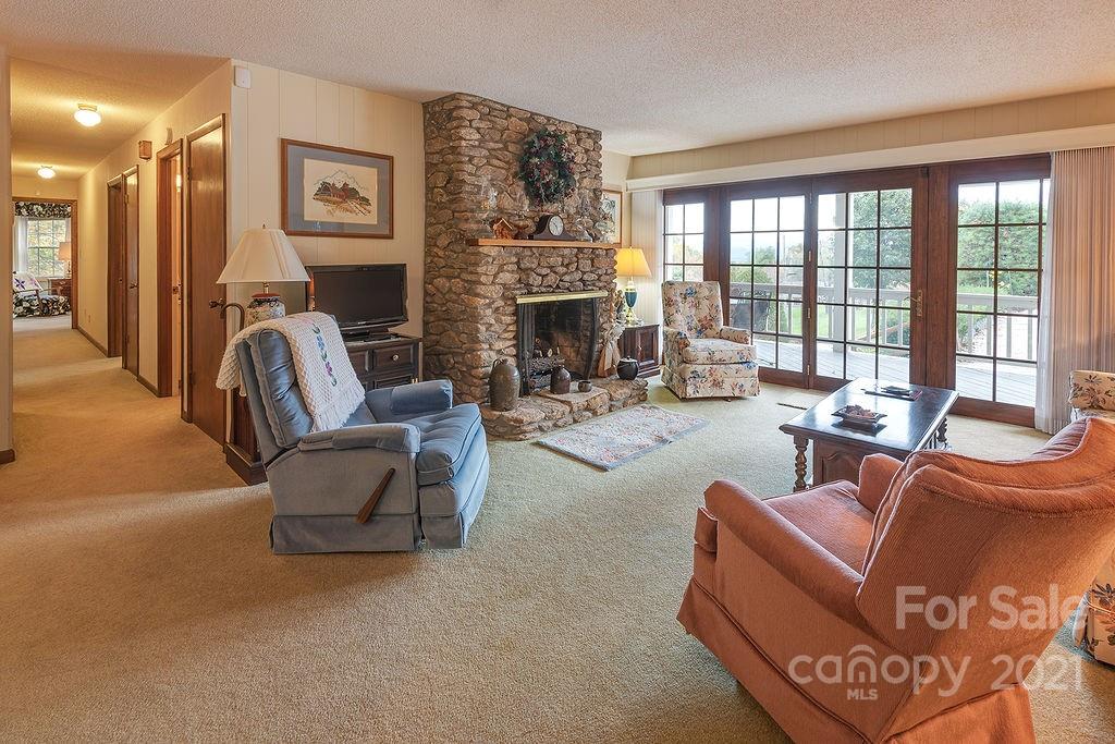 45/47 Brown Road Asheville NC 28806