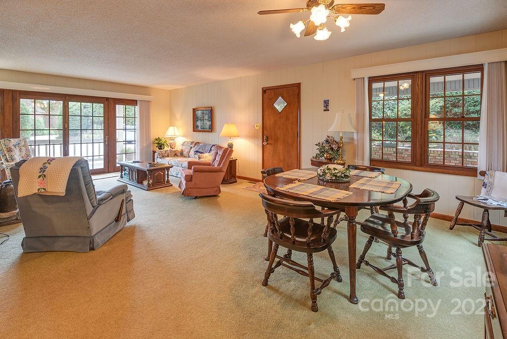 45/47 Brown Road Asheville NC 28806