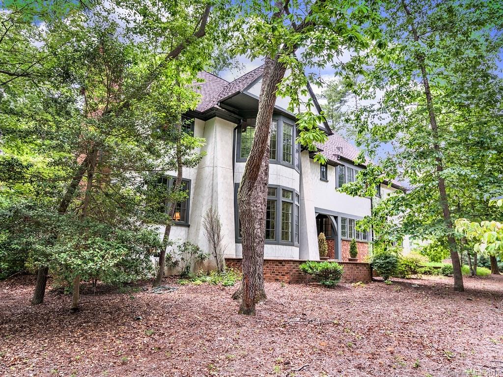 18 Chauncey Circle Asheville NC 28803