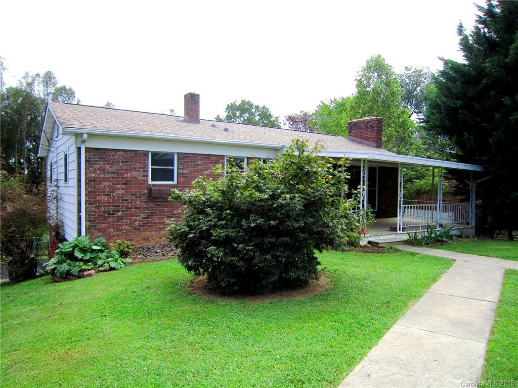 39 Edgewood Road Candler NC 28715