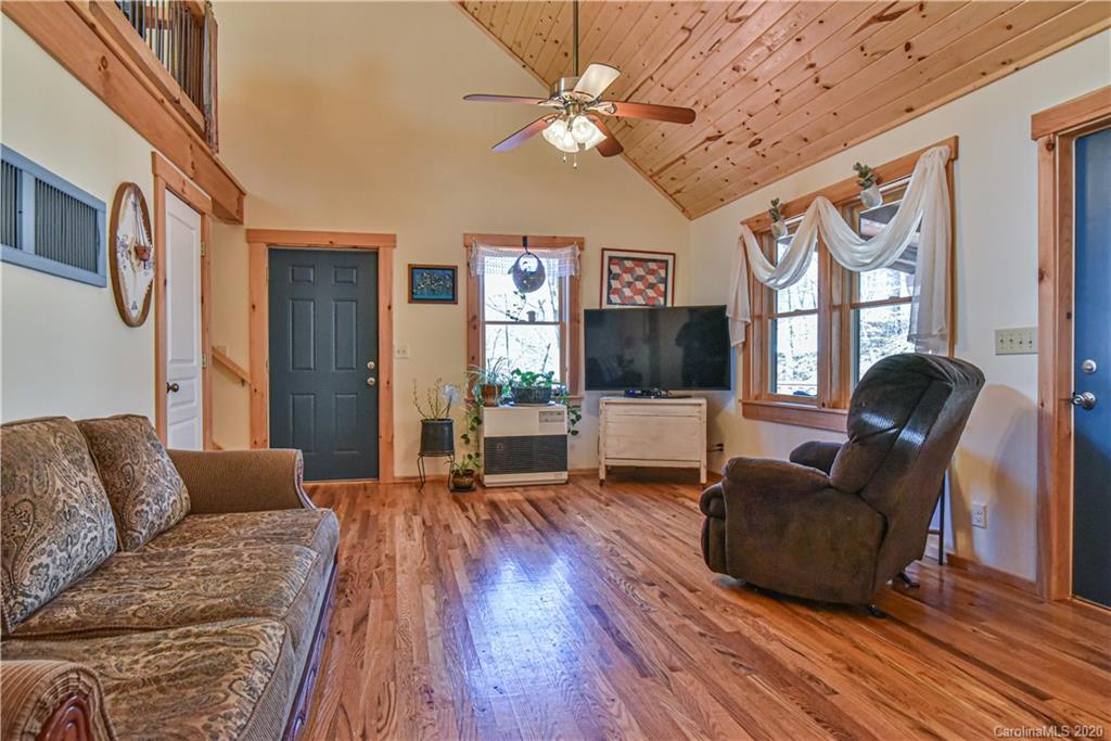 132 Rosewood Lane Marshall NC 28753