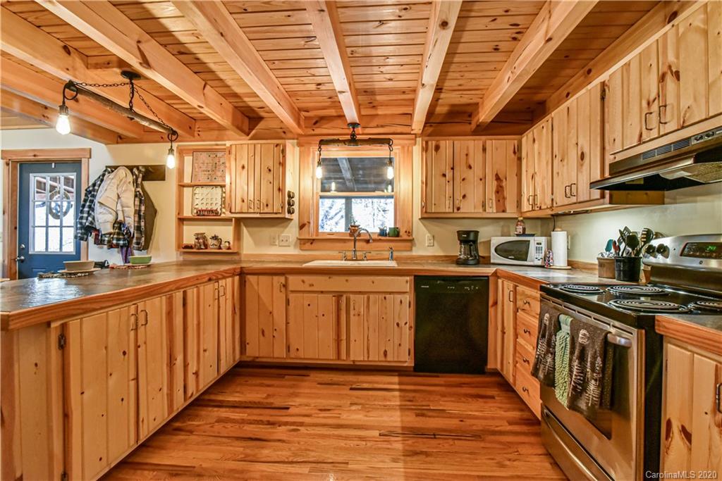 132 Rosewood Lane Marshall NC 28753