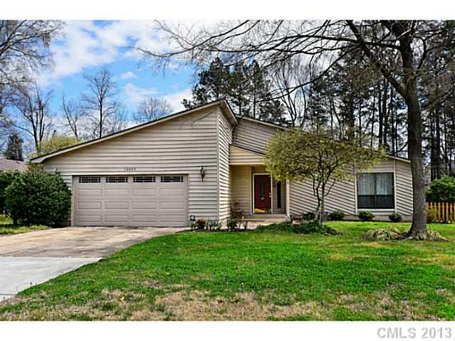 10825 Coachman Circle Charlotte NC 28277