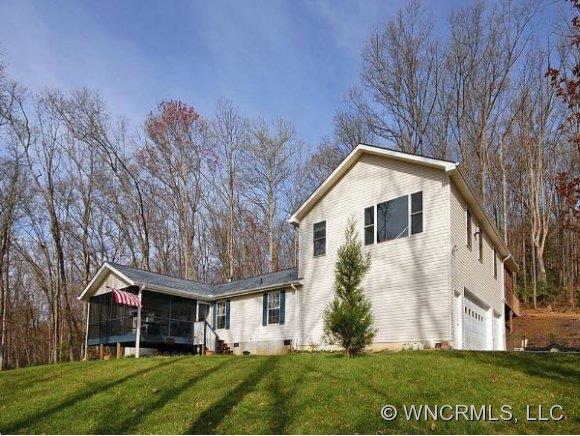 253 Amywood Lane Mills River NC 28759