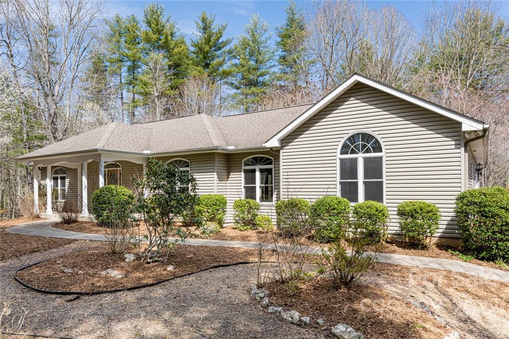 112 Dwelling Place Weaverville NC 28787